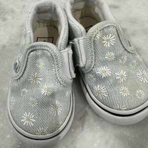 Baby/toddler Vans slip-ons size 4